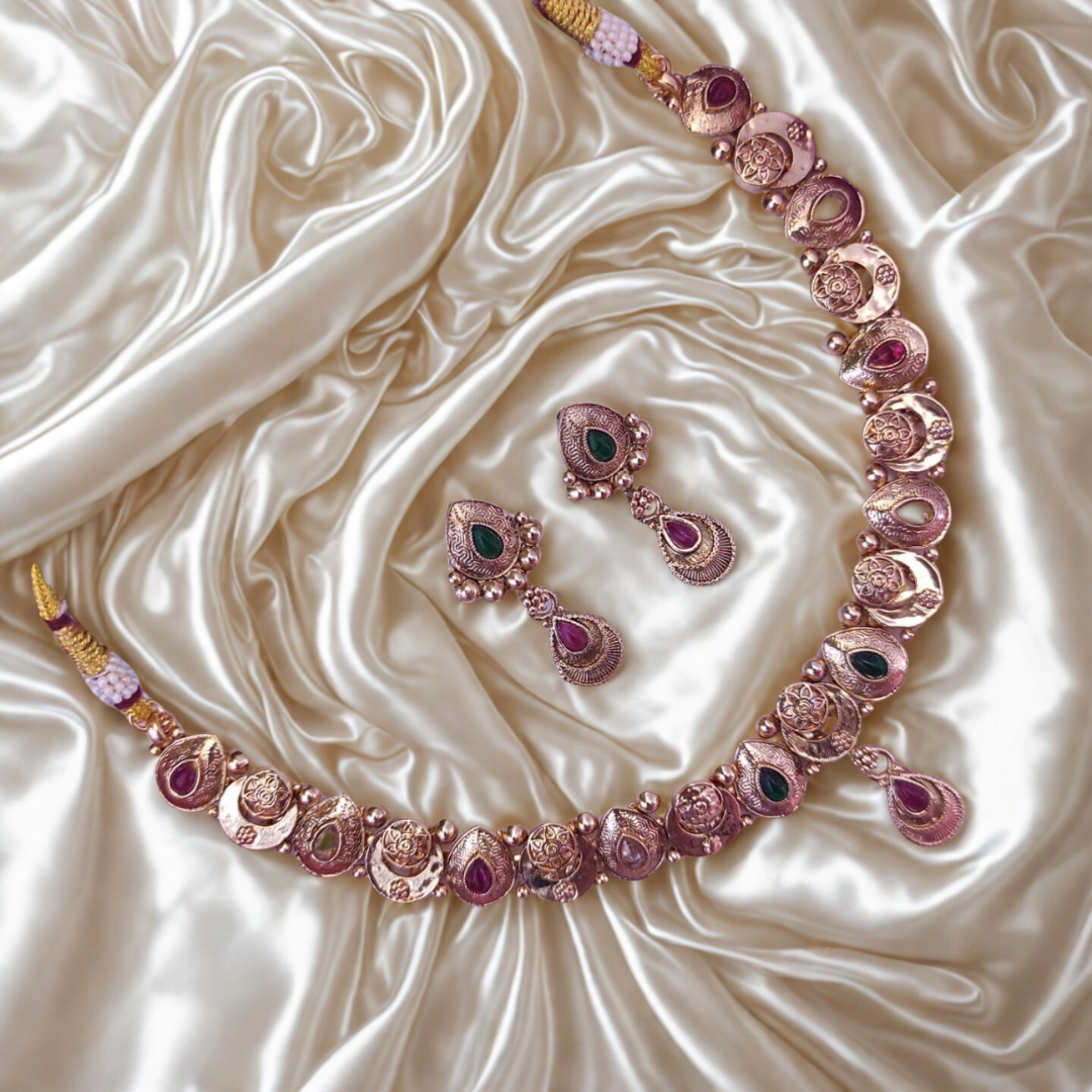 AntiqueGoldNecklaceSetwithRed_GreenStones-RN72_4