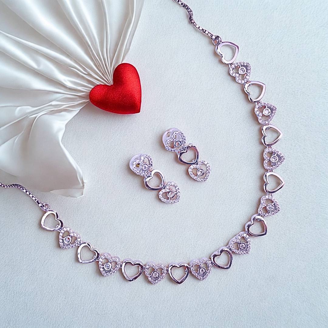 SparkleofLove_HeartMotifNecklaceSet-WHITE-ADNECK8788_af480860-c53d-4f98-860e-b27afddda8c8