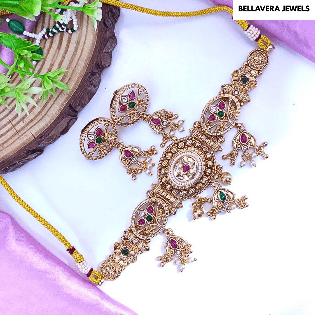 Temple - Inspired Rajwadi Tediya Traditional Necklace Set - Bellavera Jewels